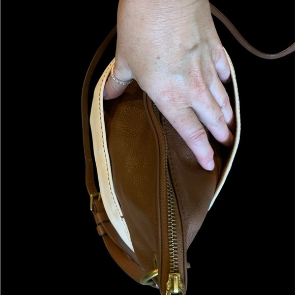 Fossil Keely small Crossbody Bag - Picture 6 of 9